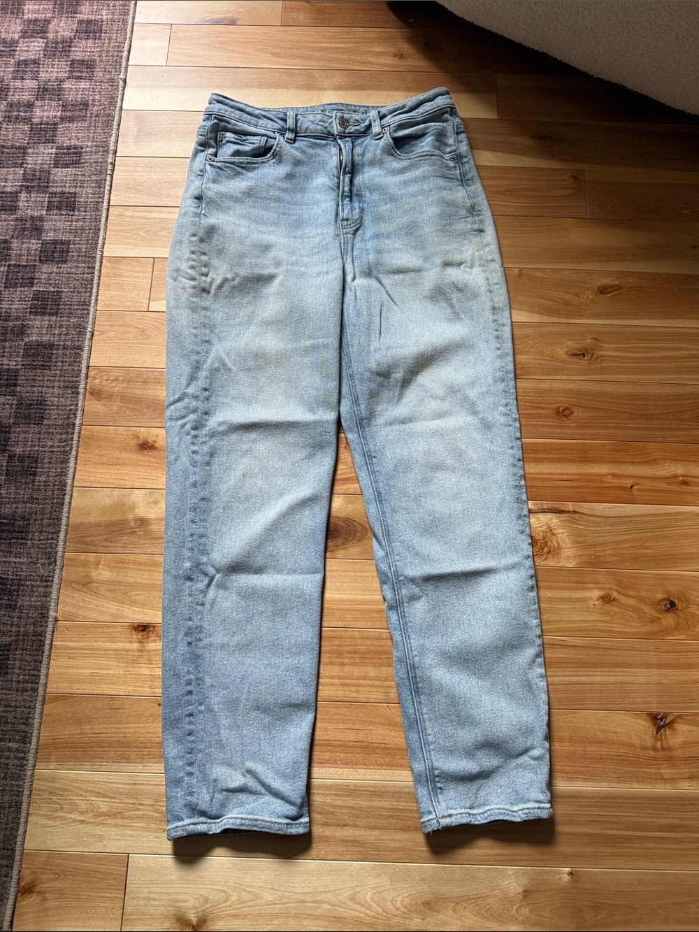 American Eagle high waist Straight Leg Jeans